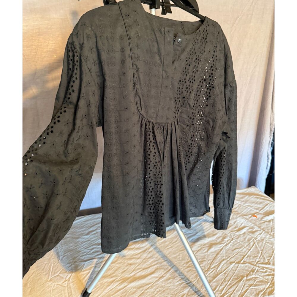 H&M Black Eyelet Cotton Blouse
